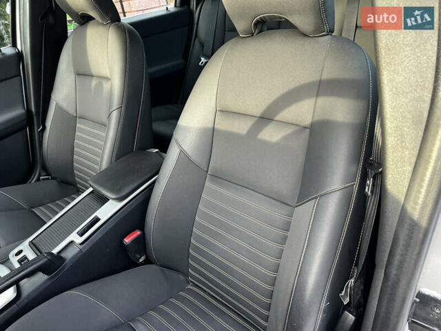 Сірий Вольво V50, об'ємом двигуна 1.6 л та пробігом 240 тис. км за 8000 $, фото 36 на Automoto.ua