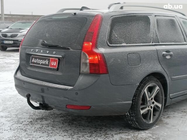 Сірий Вольво V50, об'ємом двигуна 1.6 л та пробігом 259 тис. км за 8190 $, фото 9 на Automoto.ua