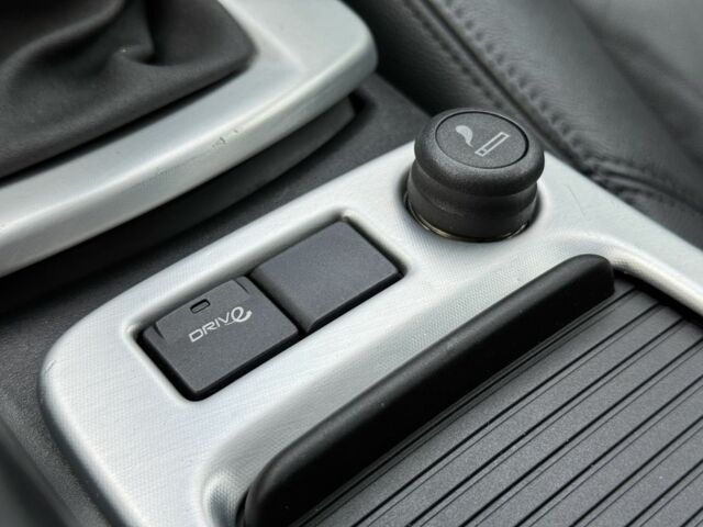 Сірий Вольво V50, об'ємом двигуна 1.6 л та пробігом 218 тис. км за 8799 $, фото 11 на Automoto.ua