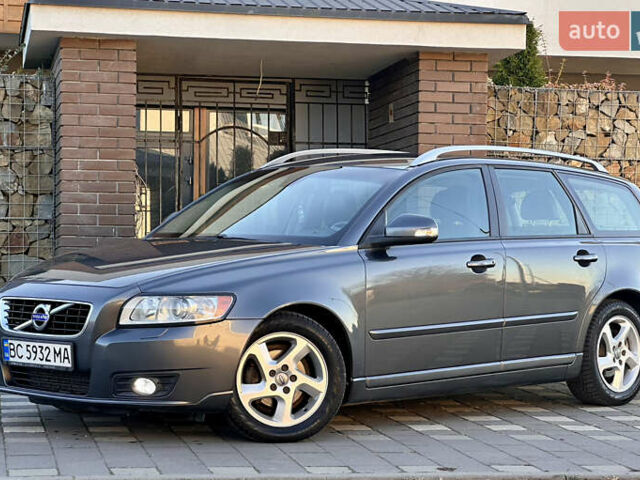 Серый Вольво В50, объемом двигателя 1.6 л и пробегом 215 тыс. км за 7499 $, фото 28 на Automoto.ua