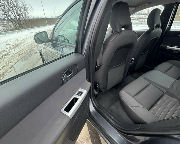 Сірий Вольво V50, об'ємом двигуна 2 л та пробігом 247 тис. км за 8999 $, фото 30 на Automoto.ua