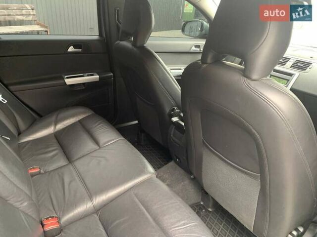 Серый Вольво В50, объемом двигателя 1.6 л и пробегом 244 тыс. км за 8600 $, фото 7 на Automoto.ua