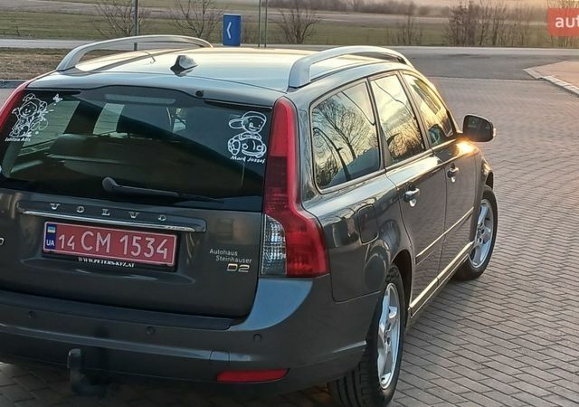 Сірий Вольво V50, об'ємом двигуна 1.6 л та пробігом 225 тис. км за 8800 $, фото 9 на Automoto.ua