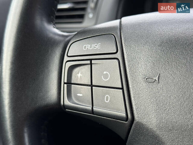 Сірий Вольво V50, об'ємом двигуна 1.6 л та пробігом 218 тис. км за 8899 $, фото 53 на Automoto.ua