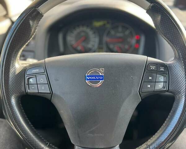 Сірий Вольво V50, об'ємом двигуна 1.6 л та пробігом 245 тис. км за 8350 $, фото 22 на Automoto.ua