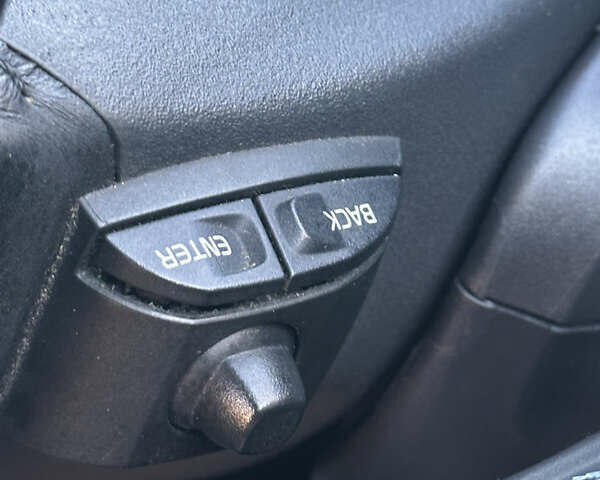 Серый Вольво В50, объемом двигателя 1.6 л и пробегом 215 тыс. км за 7499 $, фото 154 на Automoto.ua