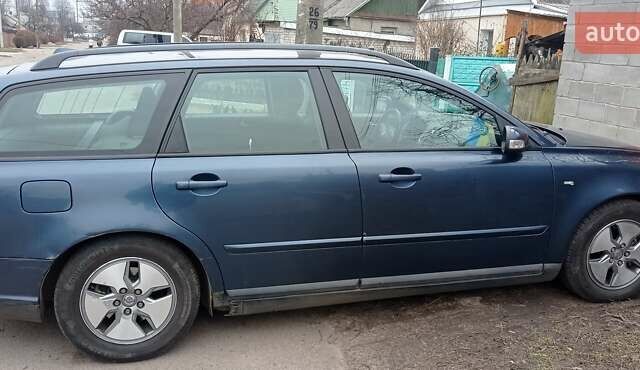 Синій Вольво V50, об'ємом двигуна 1.6 л та пробігом 288 тис. км за 7000 $, фото 3 на Automoto.ua