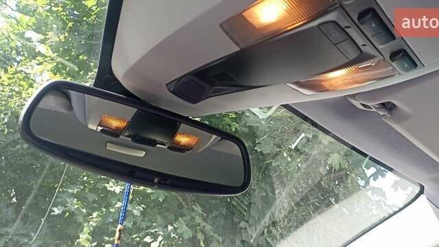 Синий Вольво В50, объемом двигателя 2 л и пробегом 381 тыс. км за 5300 $, фото 4 на Automoto.ua