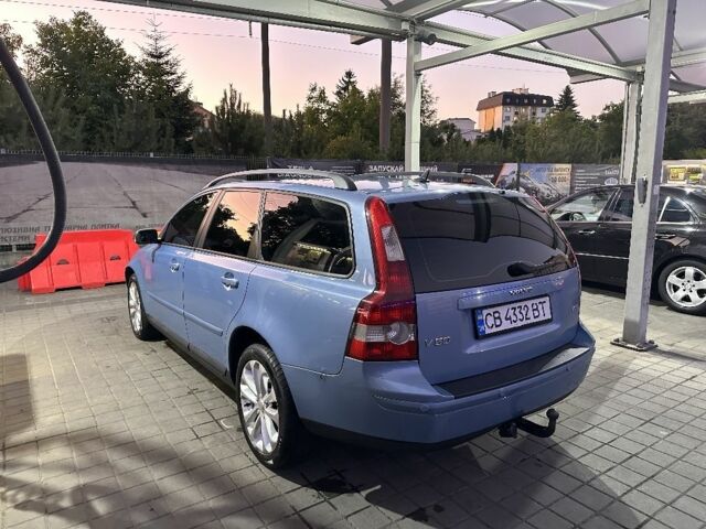 Синий Вольво В50, объемом двигателя 2 л и пробегом 290 тыс. км за 4750 $, фото 8 на Automoto.ua
