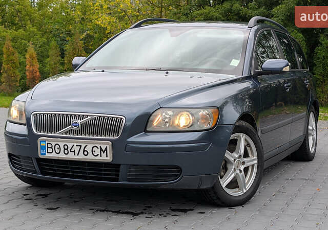 Синий Вольво В50, объемом двигателя 1.56 л и пробегом 312 тыс. км за 5200 $, фото 1 на Automoto.ua
