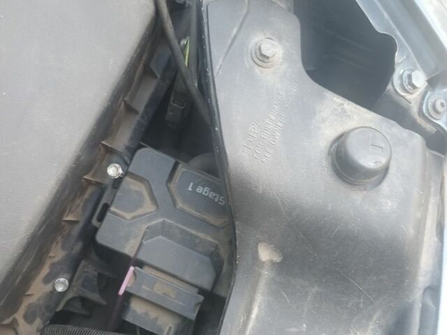 Синий Вольво В50, объемом двигателя 2 л и пробегом 255 тыс. км за 5500 $, фото 5 на Automoto.ua