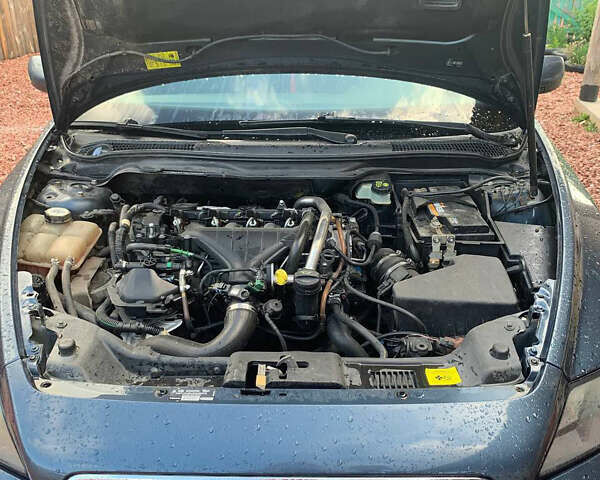 Синій Вольво V50, об'ємом двигуна 2 л та пробігом 250 тис. км за 5100 $, фото 14 на Automoto.ua