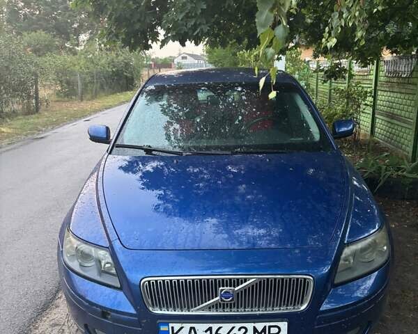 Синий Вольво В50, объемом двигателя 2 л и пробегом 300 тыс. км за 4000 $, фото 3 на Automoto.ua