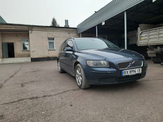 Синій Вольво V50, об'ємом двигуна 2 л та пробігом 380 тис. км за 6600 $, фото 6 на Automoto.ua