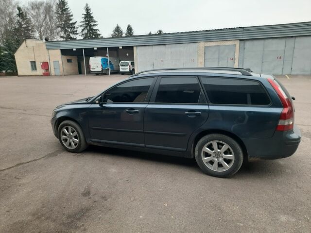 Синій Вольво V50, об'ємом двигуна 2 л та пробігом 380 тис. км за 6600 $, фото 4 на Automoto.ua