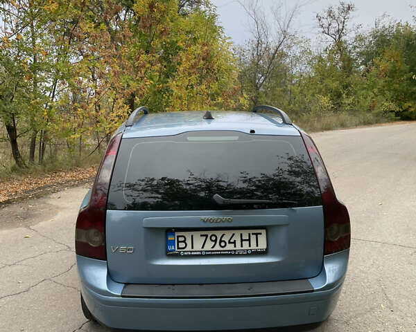 Синій Вольво V50, об'ємом двигуна 1.8 л та пробігом 300 тис. км за 6999 $, фото 3 на Automoto.ua