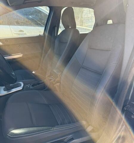 Синий Вольво В50, объемом двигателя 1.8 л и пробегом 260 тыс. км за 6500 $, фото 2 на Automoto.ua