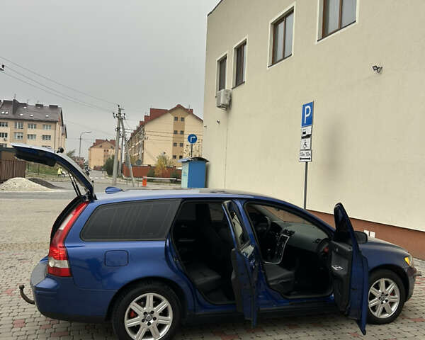 Синій Вольво V50, об'ємом двигуна 2 л та пробігом 344 тис. км за 7499 $, фото 17 на Automoto.ua