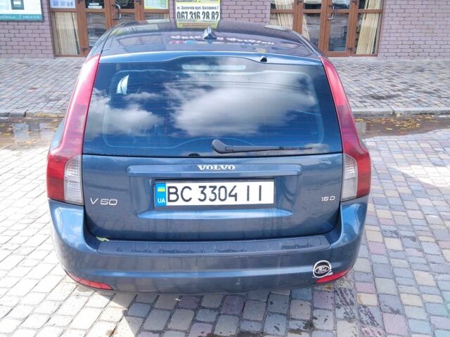Синій Вольво V50, об'ємом двигуна 1.6 л та пробігом 275 тис. км за 5500 $, фото 12 на Automoto.ua