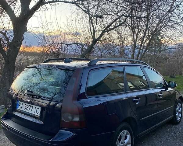 Синий Вольво В50, объемом двигателя 1.56 л и пробегом 415 тыс. км за 6499 $, фото 7 на Automoto.ua