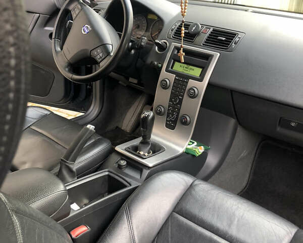 Синій Вольво V50, об'ємом двигуна 1.56 л та пробігом 228 тис. км за 7100 $, фото 13 на Automoto.ua