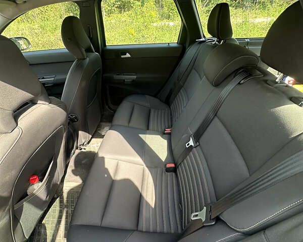 Синій Вольво V50, об'ємом двигуна 1.8 л та пробігом 207 тис. км за 5500 $, фото 14 на Automoto.ua