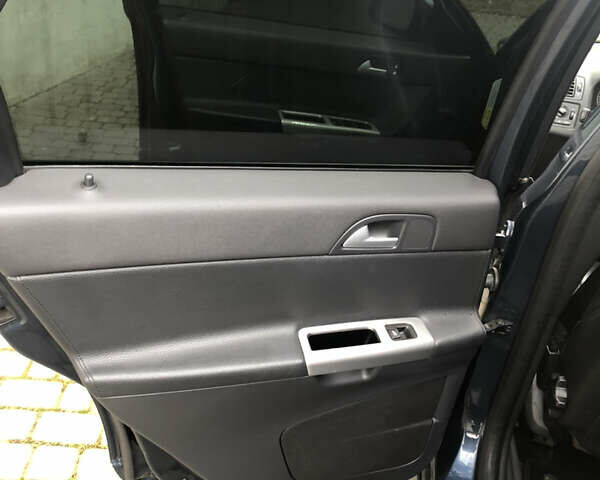 Синій Вольво V50, об'ємом двигуна 1.56 л та пробігом 228 тис. км за 7100 $, фото 18 на Automoto.ua