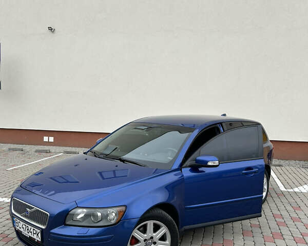 Синій Вольво V50, об'ємом двигуна 2 л та пробігом 344 тис. км за 7499 $, фото 3 на Automoto.ua