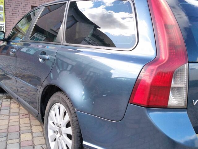 Синій Вольво V50, об'ємом двигуна 1.6 л та пробігом 275 тис. км за 5500 $, фото 15 на Automoto.ua