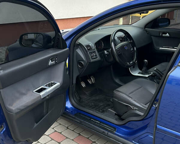 Синій Вольво V50, об'ємом двигуна 2 л та пробігом 344 тис. км за 7499 $, фото 26 на Automoto.ua