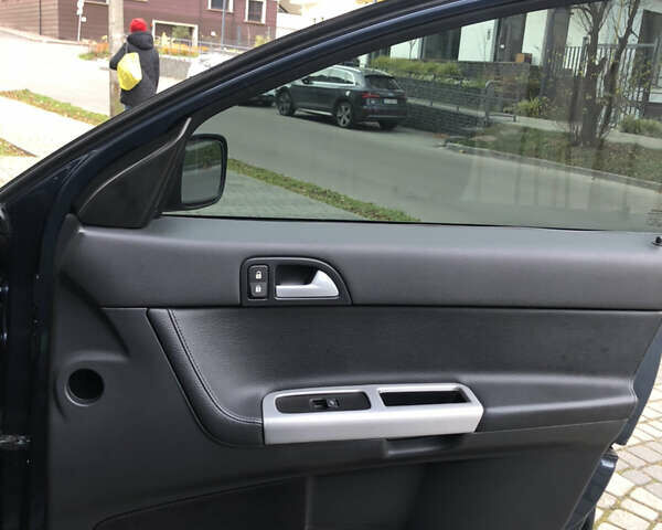 Синій Вольво V50, об'ємом двигуна 1.56 л та пробігом 228 тис. км за 7100 $, фото 16 на Automoto.ua