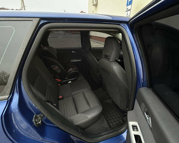 Синій Вольво V50, об'ємом двигуна 2 л та пробігом 344 тис. км за 7499 $, фото 31 на Automoto.ua