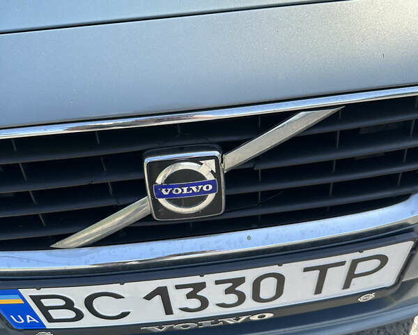 Синій Вольво V50, об'ємом двигуна 1.8 л та пробігом 207 тис. км за 5500 $, фото 2 на Automoto.ua