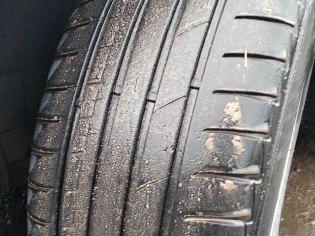 Синій Вольво V50, об'ємом двигуна 1.6 л та пробігом 275 тис. км за 5500 $, фото 2 на Automoto.ua