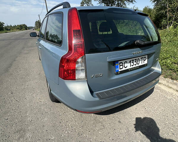 Синій Вольво V50, об'ємом двигуна 1.8 л та пробігом 207 тис. км за 5500 $, фото 5 на Automoto.ua