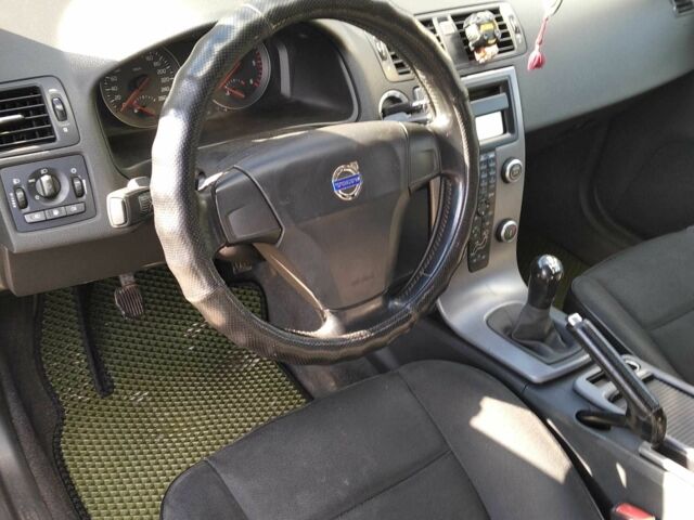 Синій Вольво V50, об'ємом двигуна 1.6 л та пробігом 275 тис. км за 5500 $, фото 19 на Automoto.ua