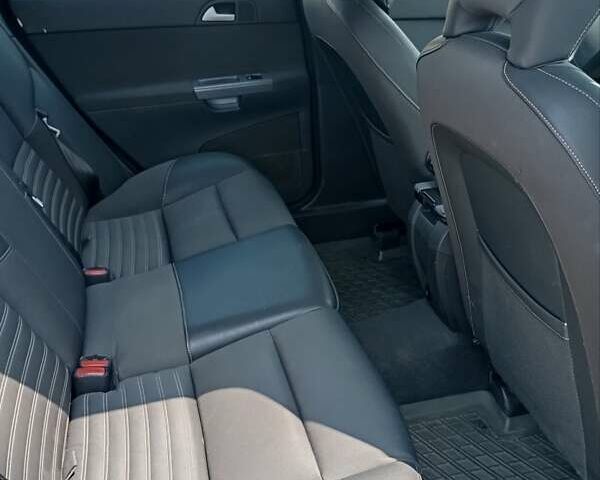 Синій Вольво V50, об'ємом двигуна 1.8 л та пробігом 263 тис. км за 6100 $, фото 4 на Automoto.ua