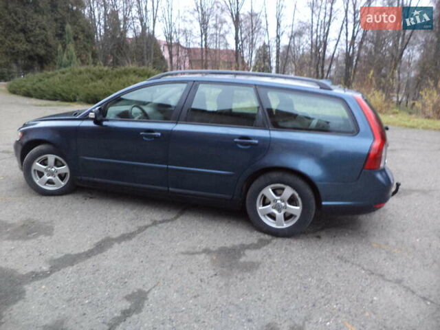 Синий Вольво В50, объемом двигателя 0 л и пробегом 265 тыс. км за 2500 $, фото 9 на Automoto.ua