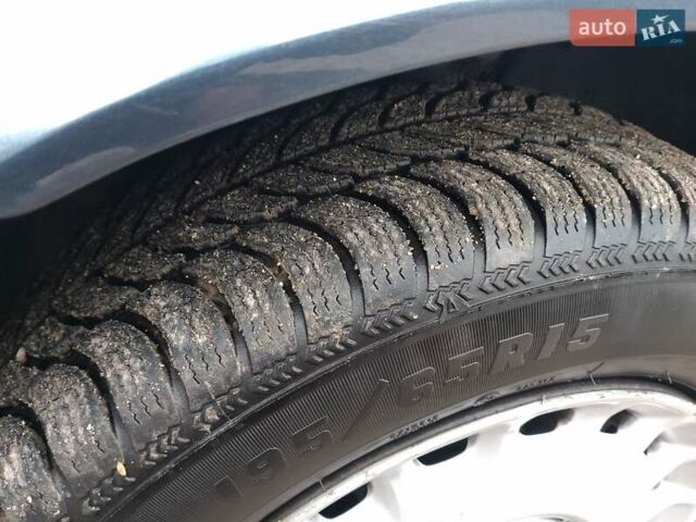 Синий Вольво В50, объемом двигателя 1.6 л и пробегом 235 тыс. км за 6700 $, фото 24 на Automoto.ua