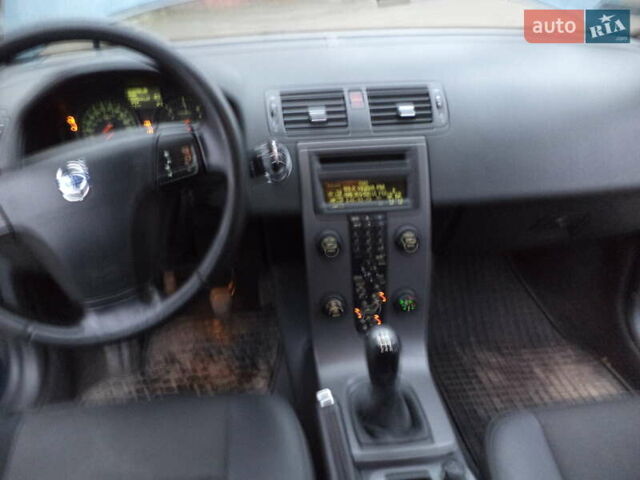 Синий Вольво В50, объемом двигателя 0 л и пробегом 265 тыс. км за 2500 $, фото 16 на Automoto.ua