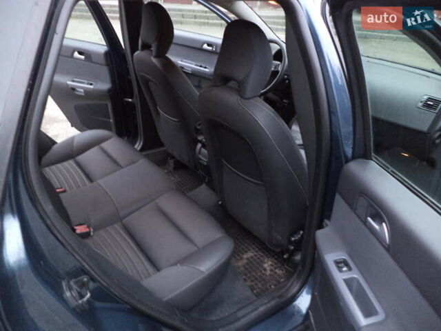 Синий Вольво В50, объемом двигателя 0 л и пробегом 265 тыс. км за 2500 $, фото 12 на Automoto.ua