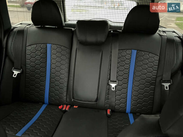 Синий Вольво В50, объемом двигателя 2 л и пробегом 272 тыс. км за 7500 $, фото 2 на Automoto.ua