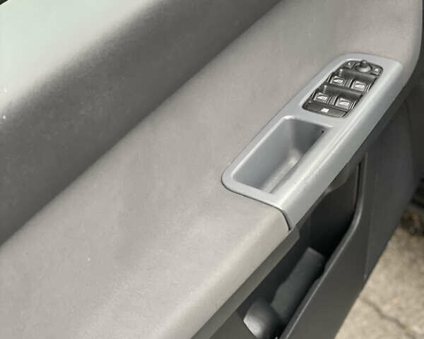 Синий Вольво В50, объемом двигателя 1.6 л и пробегом 227 тыс. км за 6900 $, фото 16 на Automoto.ua