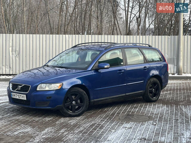 Синій Вольво V50, об'ємом двигуна 1.8 л та пробігом 348 тис. км за 5300 $, фото 3 на Automoto.ua