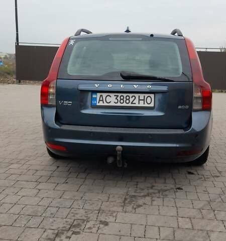 Синий Вольво В50, объемом двигателя 2 л и пробегом 240 тыс. км за 7800 $, фото 3 на Automoto.ua