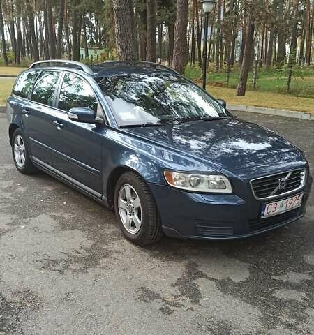 Синий Вольво В50, объемом двигателя 1.8 л и пробегом 236 тыс. км за 7300 $, фото 9 на Automoto.ua