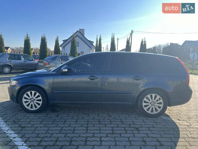 Синий Вольво В50, объемом двигателя 1.6 л и пробегом 254 тыс. км за 7000 $, фото 24 на Automoto.ua