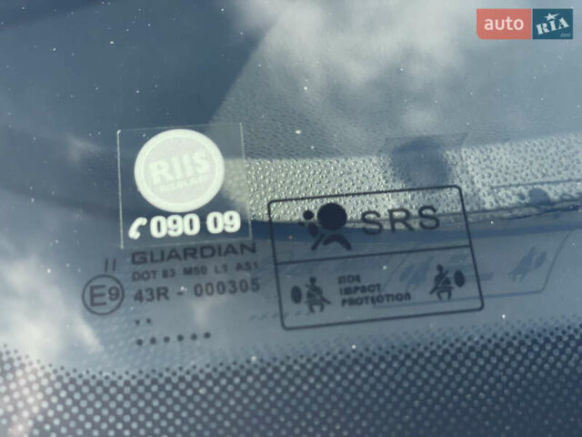 Вольво В50 2009 в Луцке на Automoto.ua Синий Вольво В50, объемом двигателя 1.6 л и пробегом 233 тыс. км за 6800 $, фото 20 на Automoto.ua