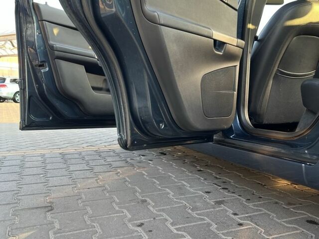 Вольво V50 2009 у Києві на Automoto.ua Синій Вольво V50, об'ємом двигуна 1.6 л та пробігом 251 тис. км за 7500 $, фото 5 на Automoto.ua