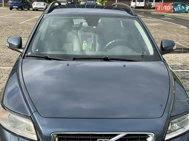 Вольво В50 2009 в Луцке на Automoto.ua Синий Вольво В50, объемом двигателя 1.6 л и пробегом 233 тыс. км за 6800 $, фото 8 на Automoto.ua